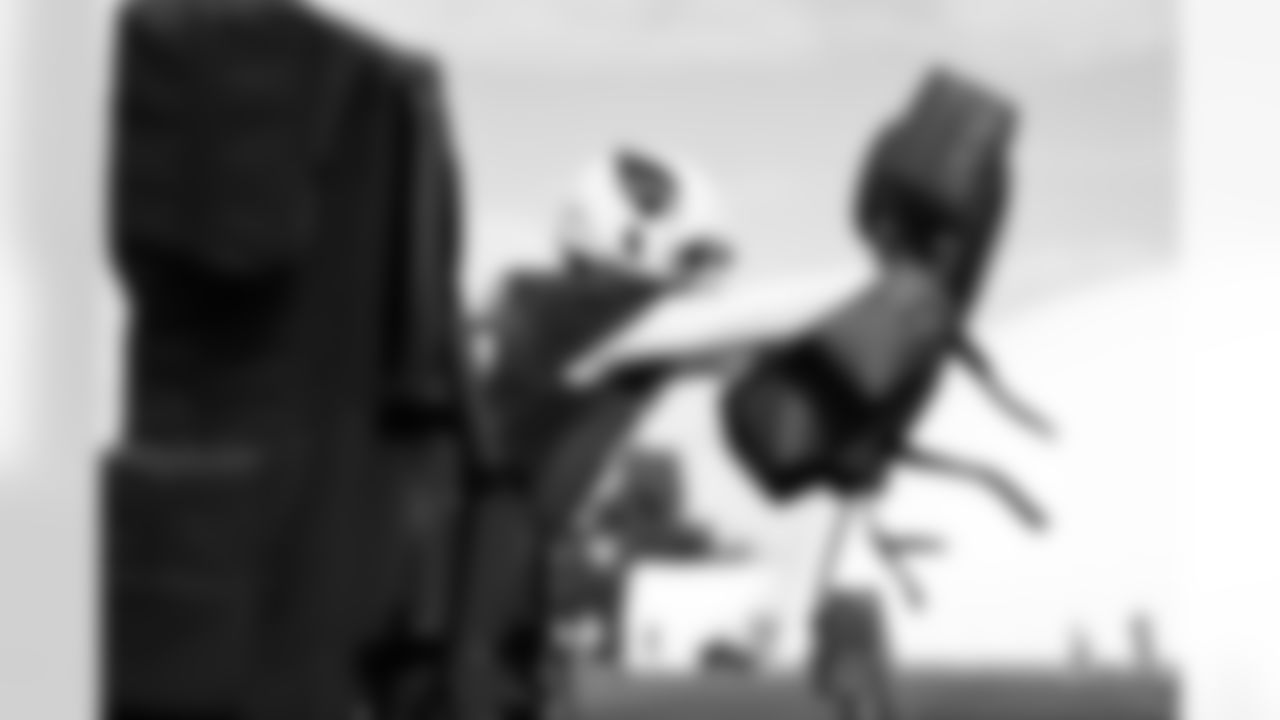 Arizona Cardinals linebacker Jordan Burch (52) during practice at the Dignity Health Training Facility on Friday, Jan. 2, 2026 in Tempe, AZ.