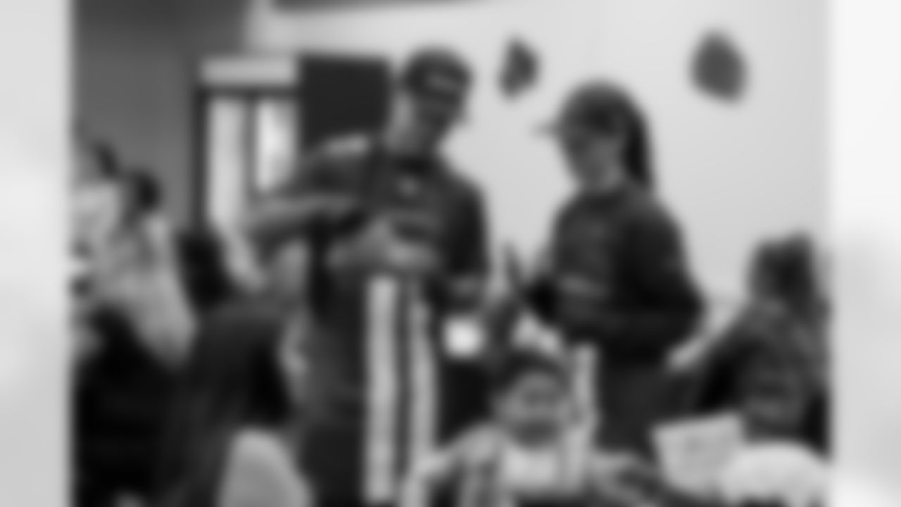 The Arizona Cardinals and Phoenix Rescue Mission host families for a Thanksgiving meal event on Monday, Nov. 24, 2025 in Phoenix, AZ.