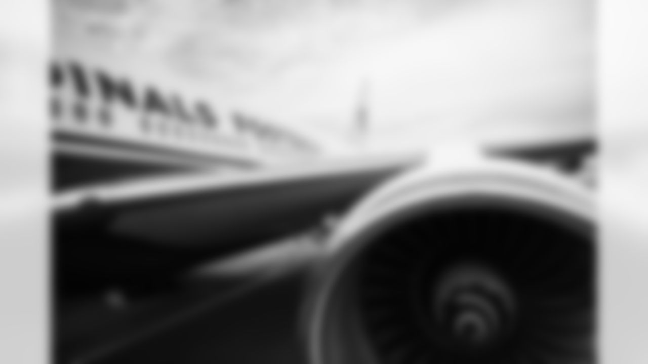 The Arizona Cardinals airplane travels to Inglewood before the Week 18 regular season game against the Los Angeles Rams on Saturday, Jan. 3, 2026 in Phoenix, AZ.