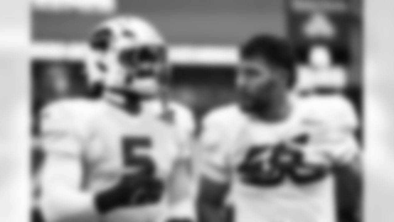 Arizona Cardinals linebacker Zaven Collins (25) and Arizona Cardinals linebacker Baron Browning (5) during 2025 Training Camp on Tuesday, July 29, 2025 at State Farm Stadium.