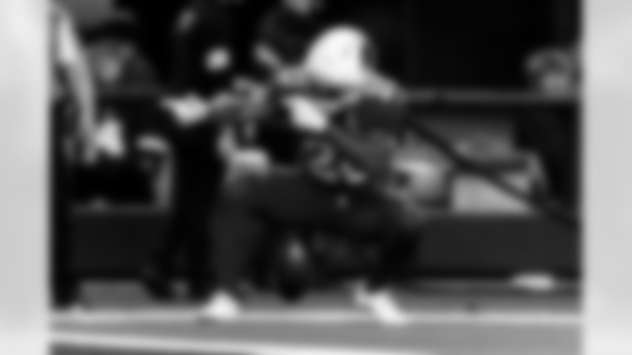 Arizona Cardinals running back Bam Knight (20) during the Week 9 regular season game between the Arizona Cardinals and the Dallas Cowboys on Monday, Nov. 3, 2025 in Arlington, TX.