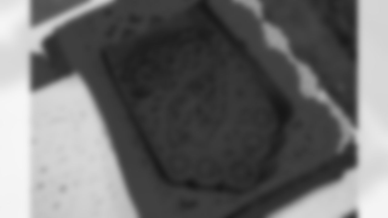 ELI07806