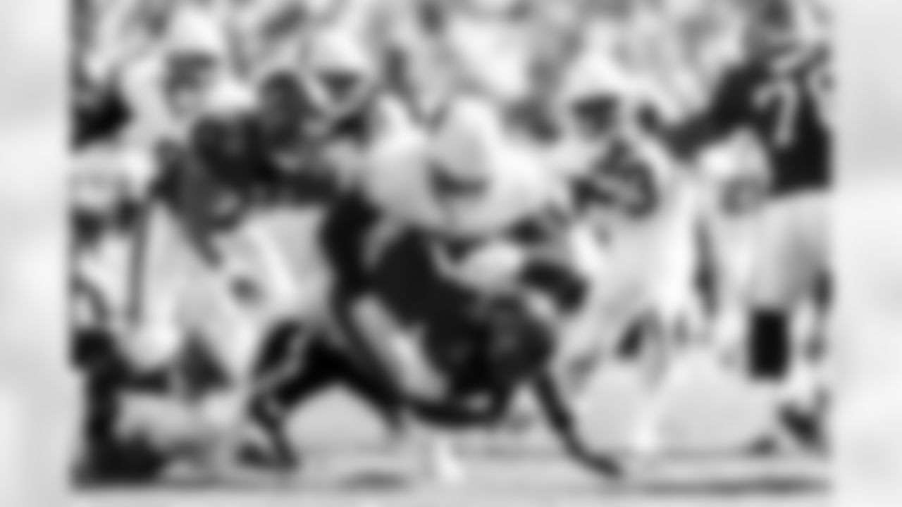 Arizona Cardinals linebacker Jordan Burch (52) during the Week 13 regular season game between the Arizona Cardinals and the Tampa Bay Buccaneers on Sunday, Nov. 30, 2025 in Tampa, FL.