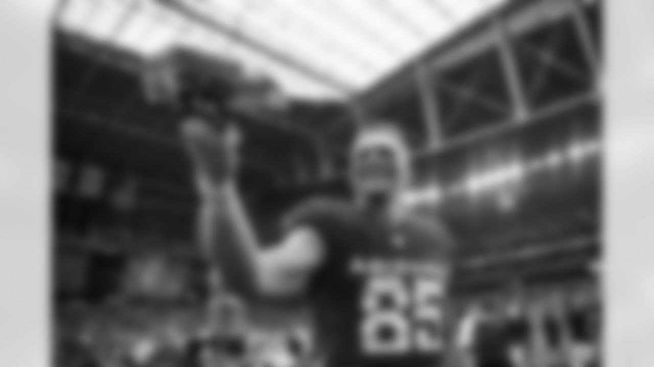 Arizona Cardinals tight end Trey McBride (85) during the Week 7 regular season game between the Arizona Cardinals and the Green Bay Packers on Sunday, Oct. 19, 2025 at State Farm Stadium.