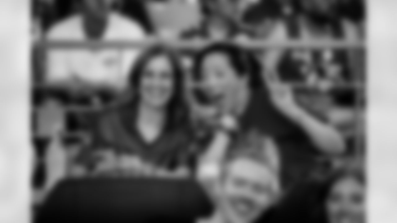 Fans during the Week 1 preseason game between the Arizona Cardinals and the Kansas City Chiefs on Saturday, Aug. 9, 2025 at State Farm Stadium.