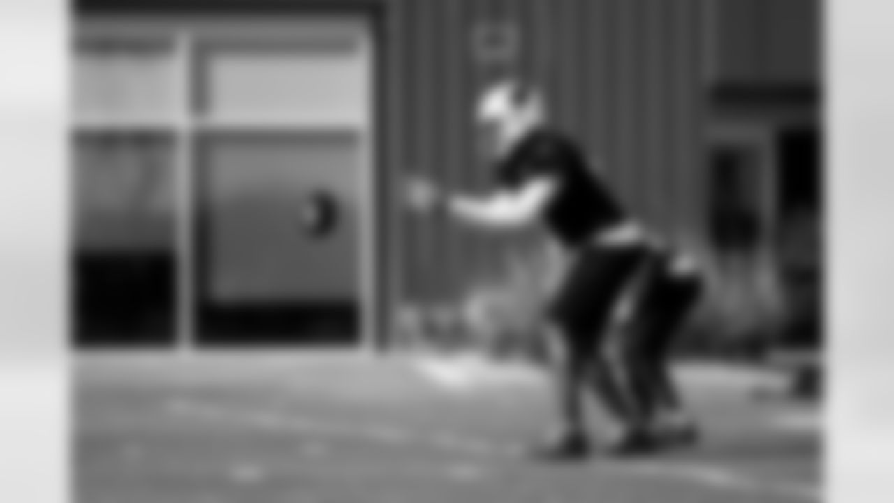 Arizona Cardinals quarterback Jacoby Brissett (7) during practice at the Dignity Health Training Facility on Wednesday, Dec. 3, 2025 in Tempe, AZ.