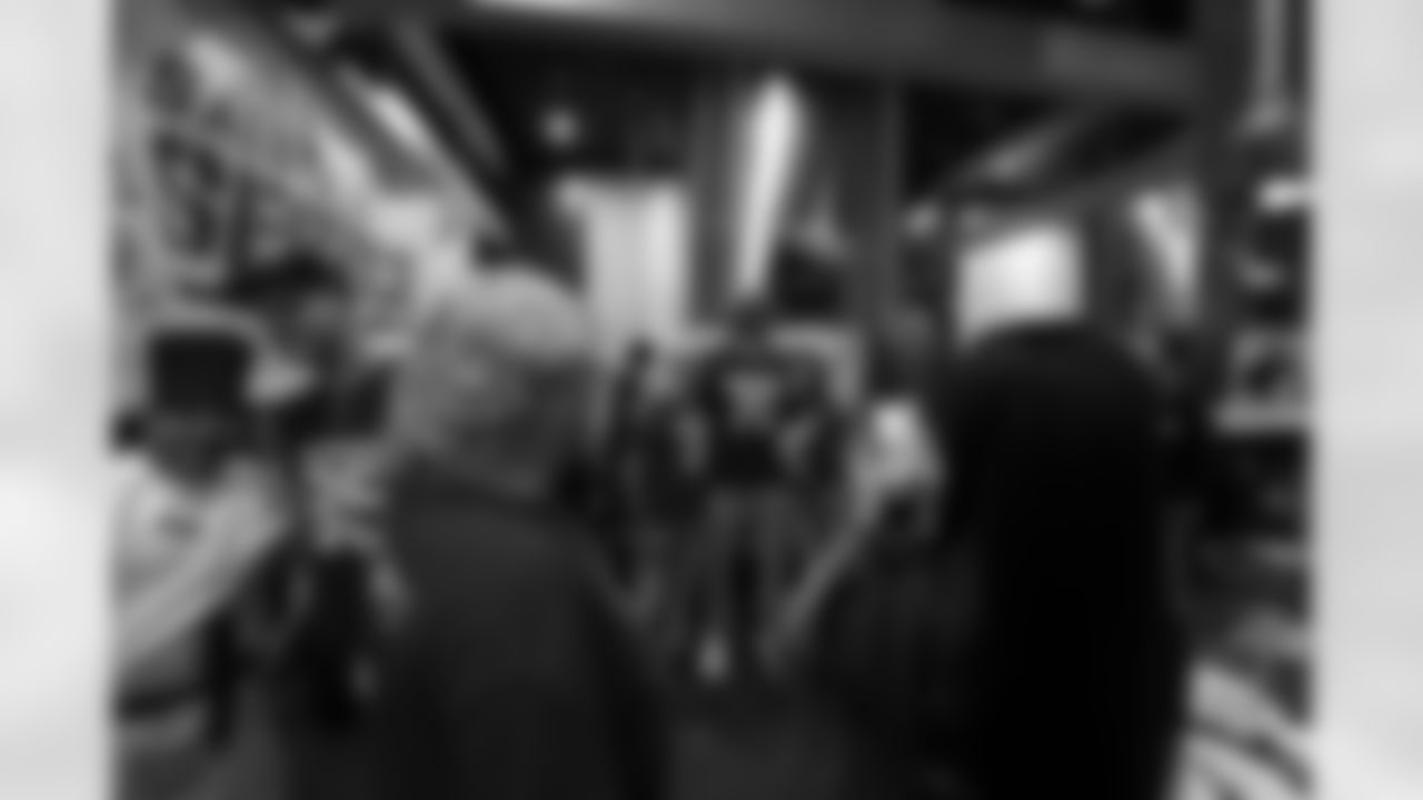 The Arizona Cardinals host veterans, members from the Pat Tillman Foundation, Civics leaders, and TAPS members at Benihana to honor those who serve on Monday, Nov. 10, 2025 in Tempe, AZ.