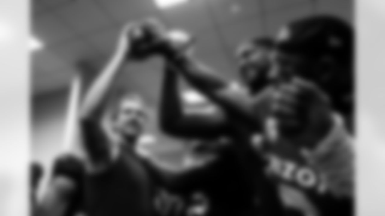 Arizona Cardinals long snapper Aaron Brewer (46) during the Week 9 regular season game between the Arizona Cardinals and the Dallas Cowboys on Monday, Nov. 3, 2025 in Arlington, TX.