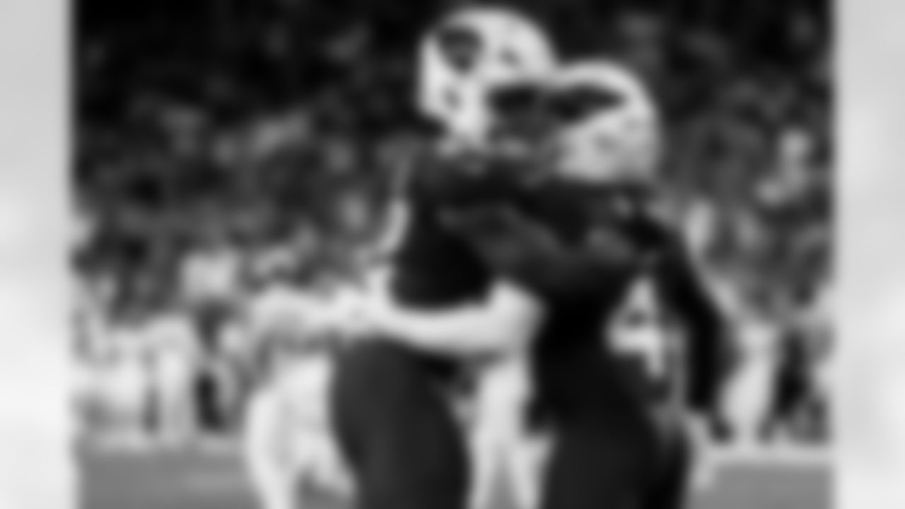 Arizona Cardinals running back Michael Carter (22) and Arizona Cardinals wide receiver Greg Dortch (4) during the Week 12 regular season game between the Arizona Cardinals and the Jacksonville Jaguars on Sunday, Nov. 23, 2025 at State Farm Stadium.