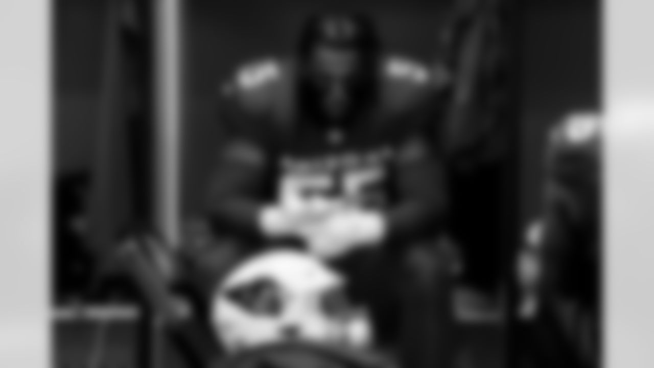 Arizona Cardinals defensive lineman Dante Stills (55) during the Week 14 regular season game between the Arizona Cardinals and the Los Angeles Rams on Sunday, Dec. 7, 2025 at State Farm Stadium.