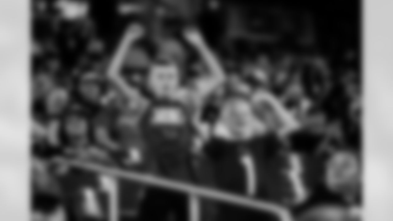 Fans during the Week 3 preseason game between the Arizona Cardinals and the Las Vegas Raiders on Saturday, Aug. 23, 2025 at State Farm Stadium.