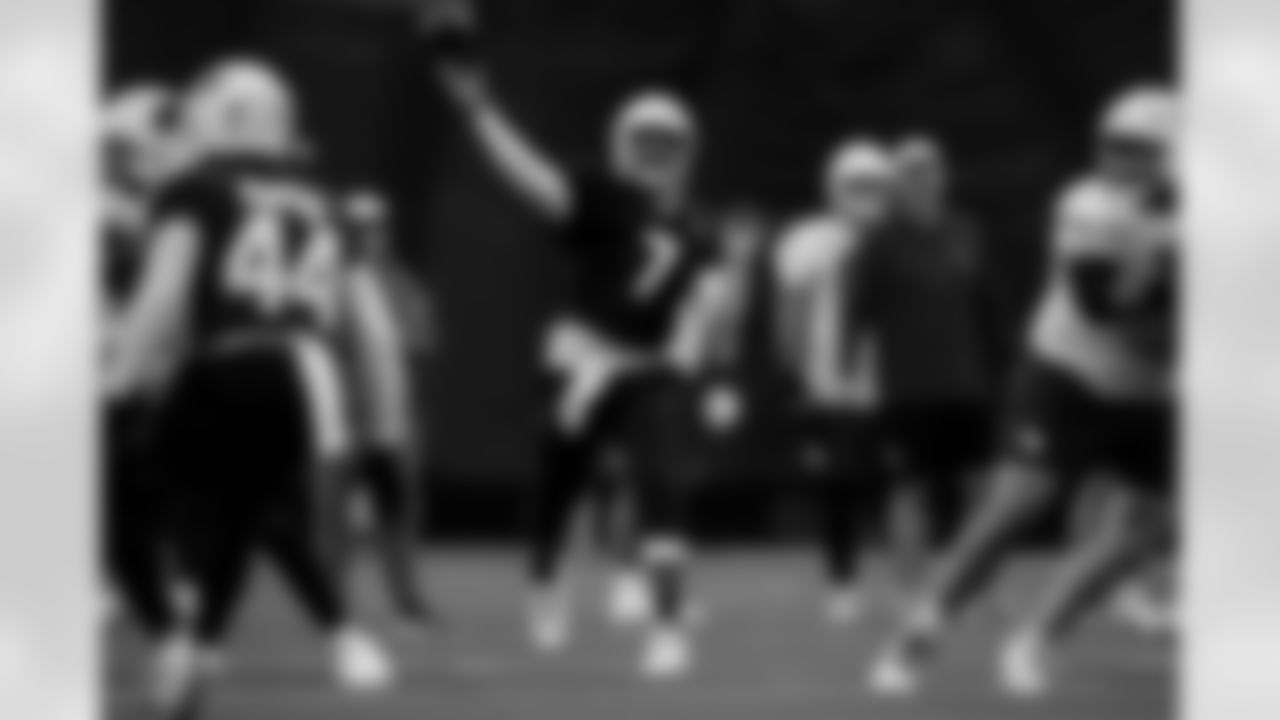 Arizona Cardinals quarterback Jacoby Brissett (7) during practice at the Dignity Health Training Facility on Thursday, Dec. 25, 2025 in Tempe, AZ.