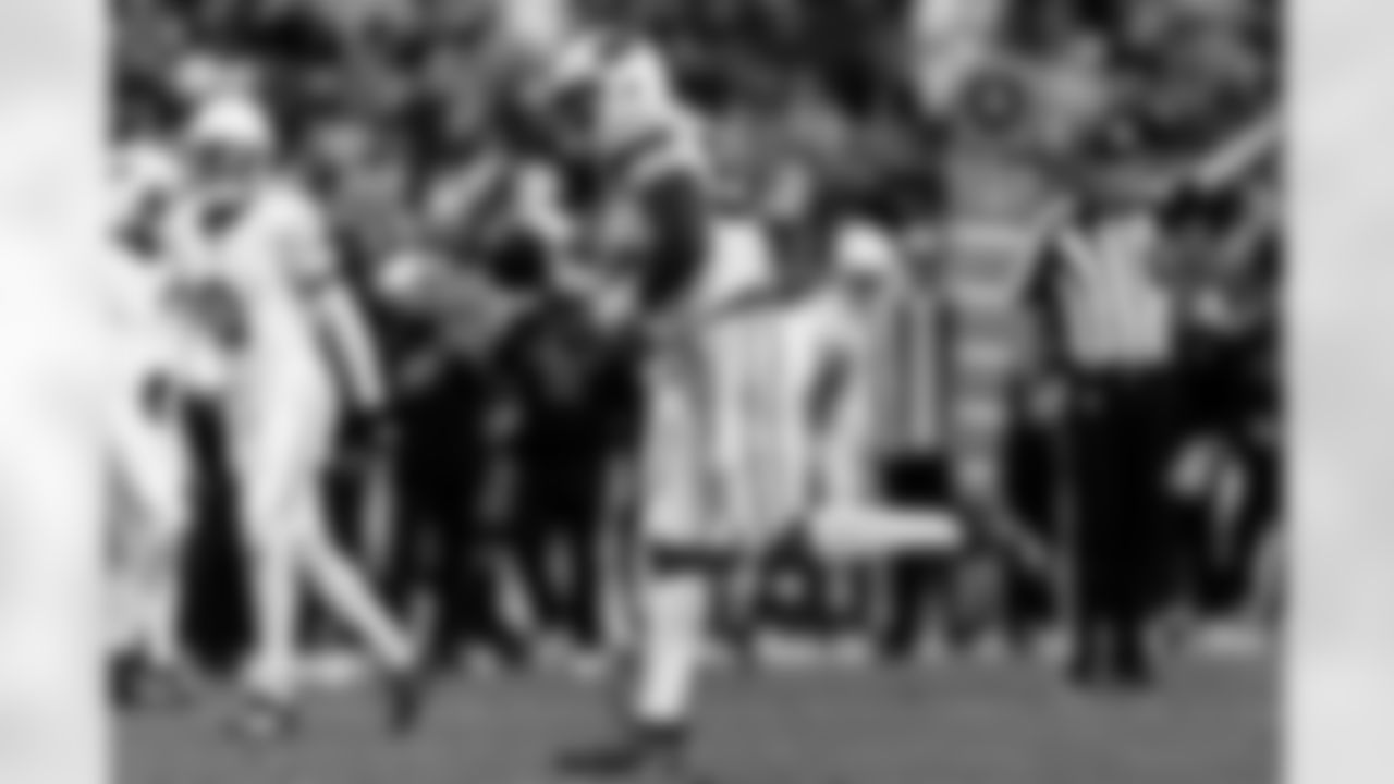 Arizona Cardinals defensive lineman Darius Robinson (56) during the Week 16 regular season game between the Arizona Cardinals and the Atlanta Falcons on Sunday, Dec. 21, 2025 at State Farm Stadium.