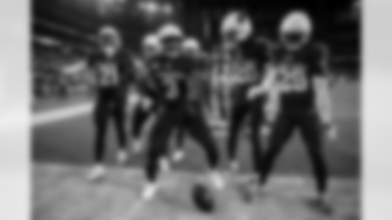 Arizona Cardinals safety Budda Baker (3), Arizona Cardinals cornerback Garrett Williams (21), Arizona Cardinals cornerback Elijah Jones (28) and Arizona Cardinals cornerback Denzel Burke (29) during the Week 12 regular season game between the Arizona Cardinals and the Jacksonville Jaguars on Sunday, Nov. 23, 2025 at State Farm Stadium.