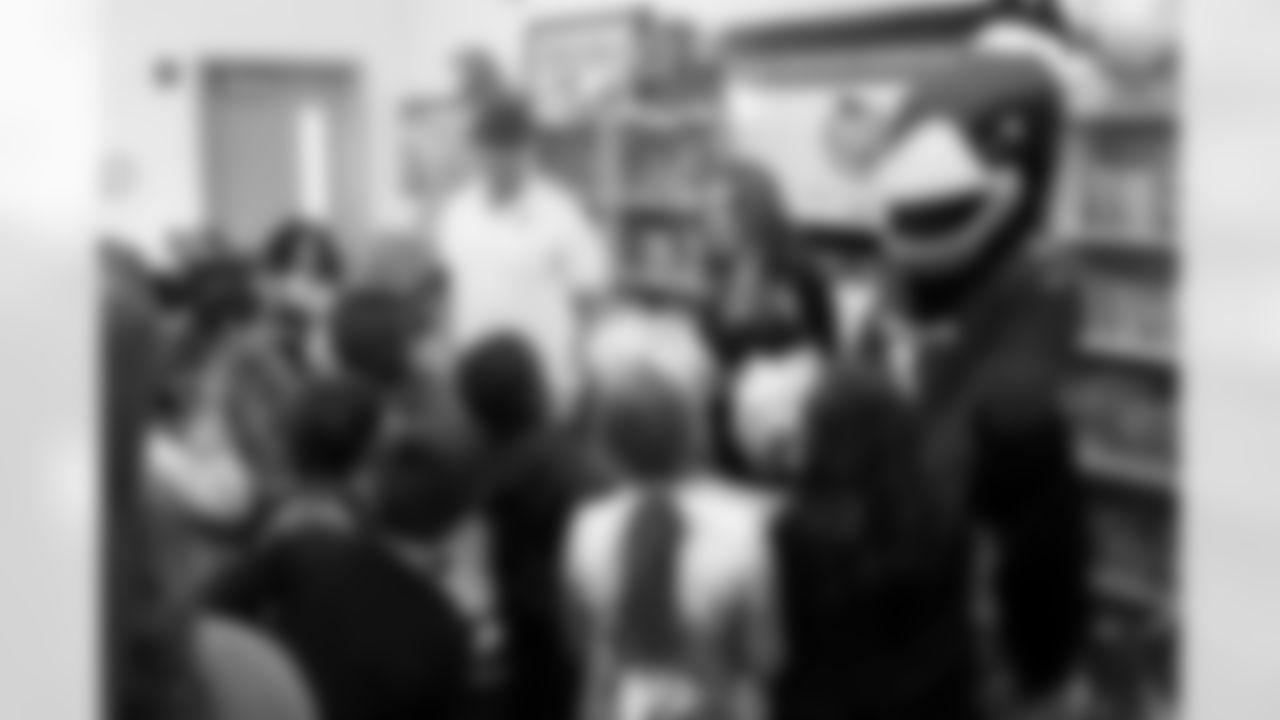 The Arizona Cardinals host a Milk and Cookies reading event at Brighton Charter School presented by SRP and Albertsons-Safeway on Thursday, Dec. 18, 2025 in Glendale, AZ.