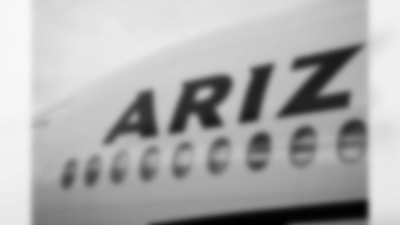 The Arizona Cardinals airplane travels to Cincinnati before the Week 17 regular season game against the Cincinnati Bengals on Saturday, Dec. 27, 2025 in Phoenix, AZ.