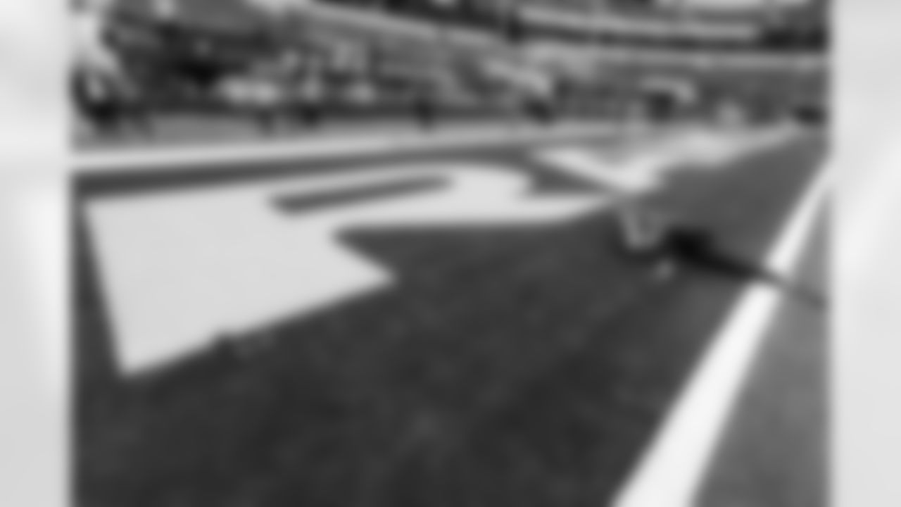 Arizona Cardinals linebacker Baron Browning (5) during the Week 18 regular season game between the Arizona Cardinals and the Los Angeles Rams on Sunday, Jan. 4, 2026 in Los Angeles, CA.