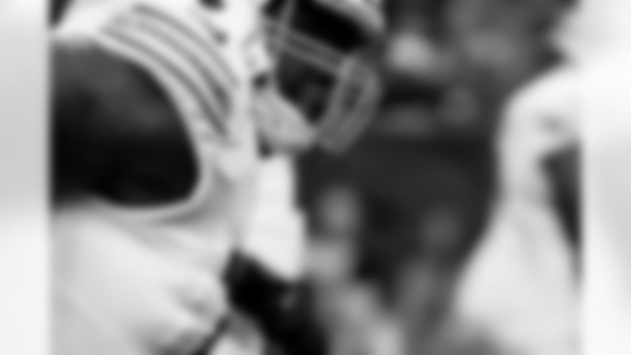 Arizona Cardinals offensive lineman Christian Jones (75) during the Week 15 regular season game between the Arizona Cardinals and the Houston Texans on Sunday, Dec. 14, 2025 in Houston, TX.