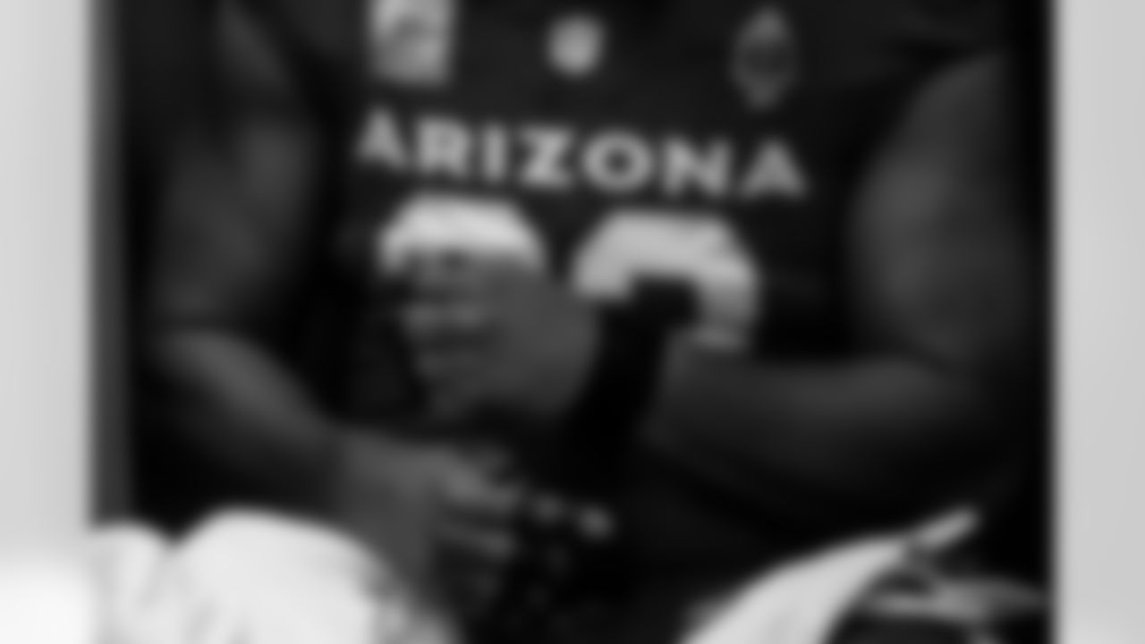 Arizona Cardinals defensive lineman Calais Campbell (93) during the Week 9 regular season game between the Arizona Cardinals and the Dallas Cowboys on Monday, Nov. 3, 2025 in Arlington, TX.