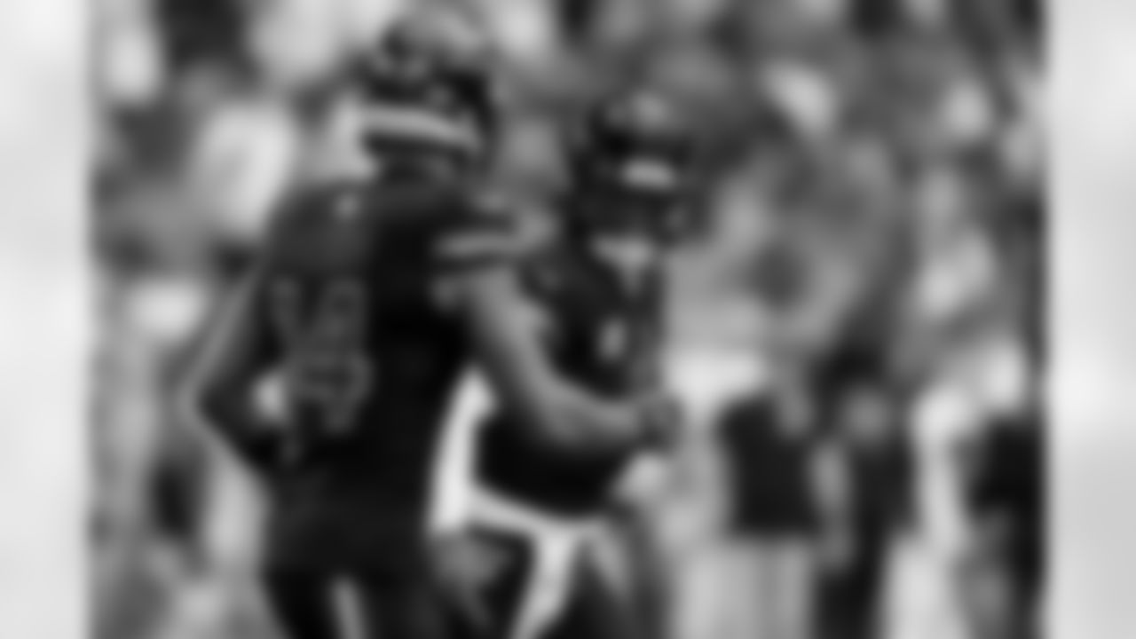 Arizona Cardinals quarterback Kyler Murray (1) during the Week 5 regular season game between the Arizona Cardinals and the Tennessee Titans on Sunday, Oct. 5, 2025 at State Farm Stadium.