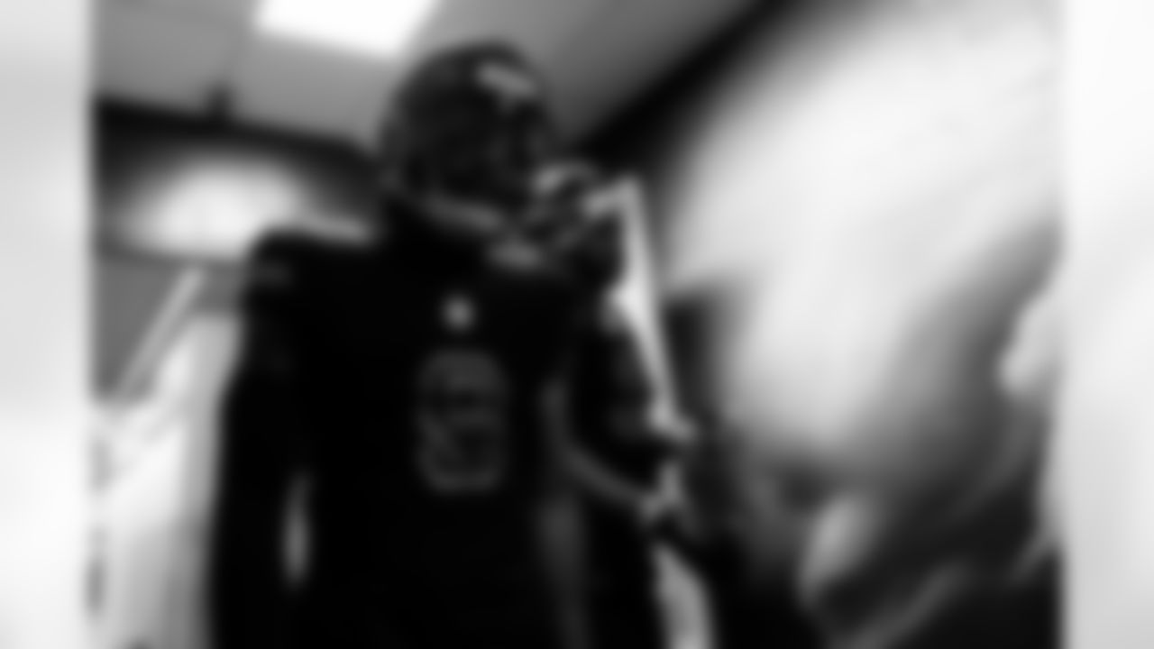 Arizona Cardinals linebacker BJ Ojulari (9) during the Week 11 regular season game between the Arizona Cardinals and the San Francisco 49ers on Sunday, Nov. 16, 2025 at State Farm Stadium.