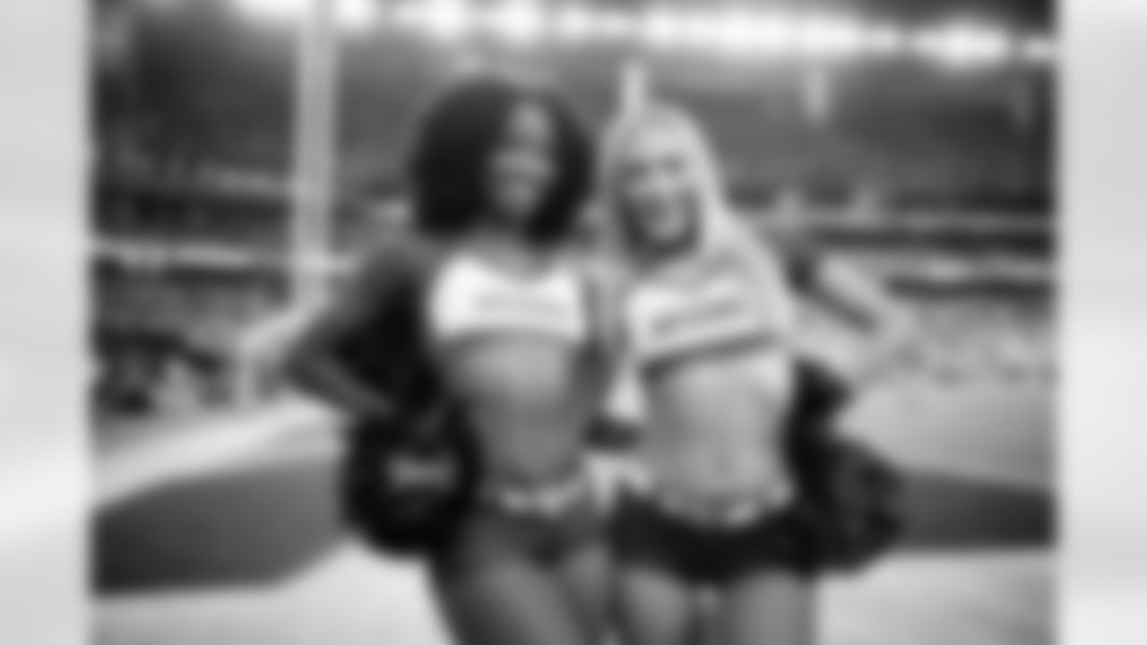SEAHAWKS 184