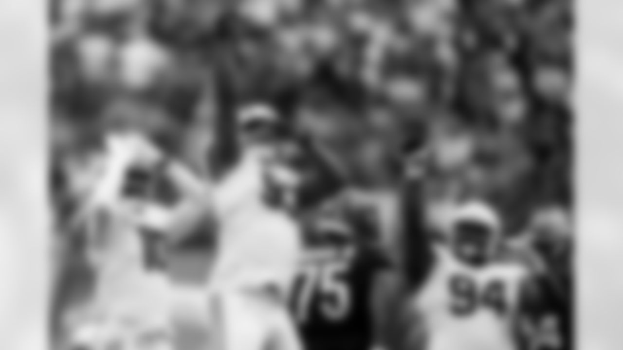 Arizona Cardinals defensive lineman Calais Campbell (93) during the Week 17 regular season game between the Arizona Cardinals and the Cincinnati Bengals on Sunday, Dec. 28, 2025 in Cincinnati, OH.