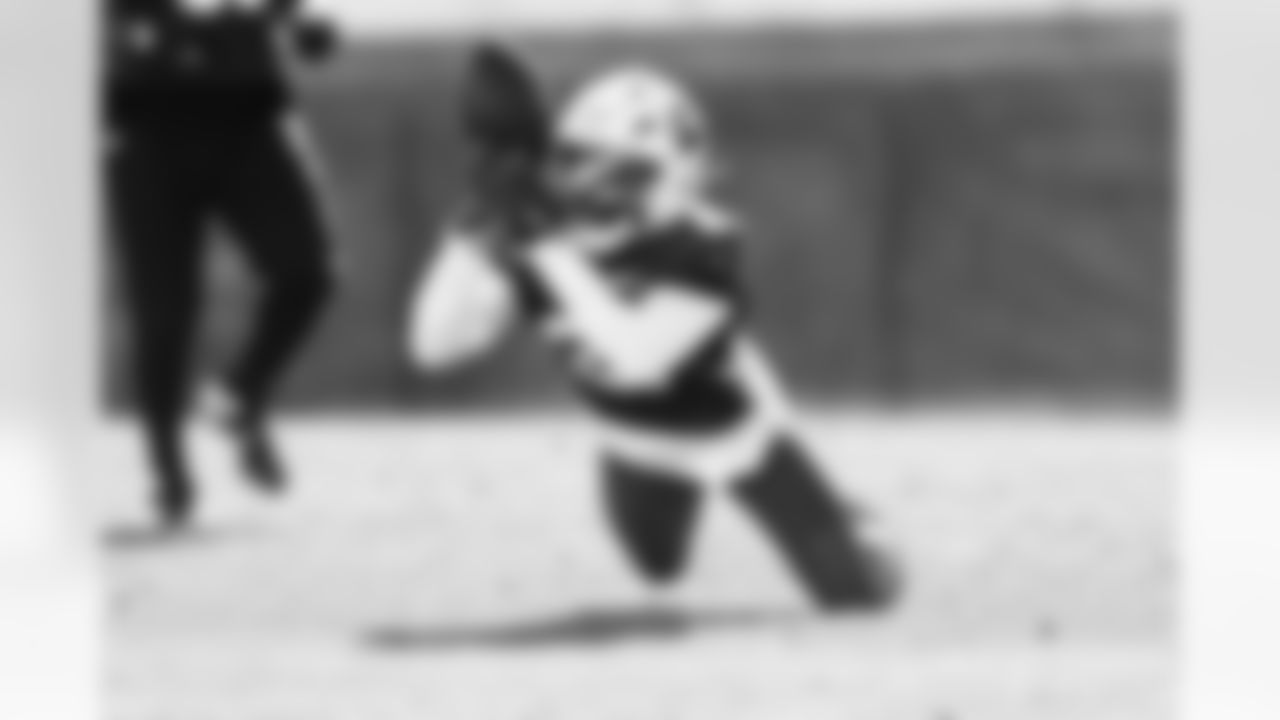 Arizona Cardinals cornerback Garrett Williams (21) during practice at the Dignity Health Training Facility on Thursday, Dec. 18, 2025 in Tempe, AZ.