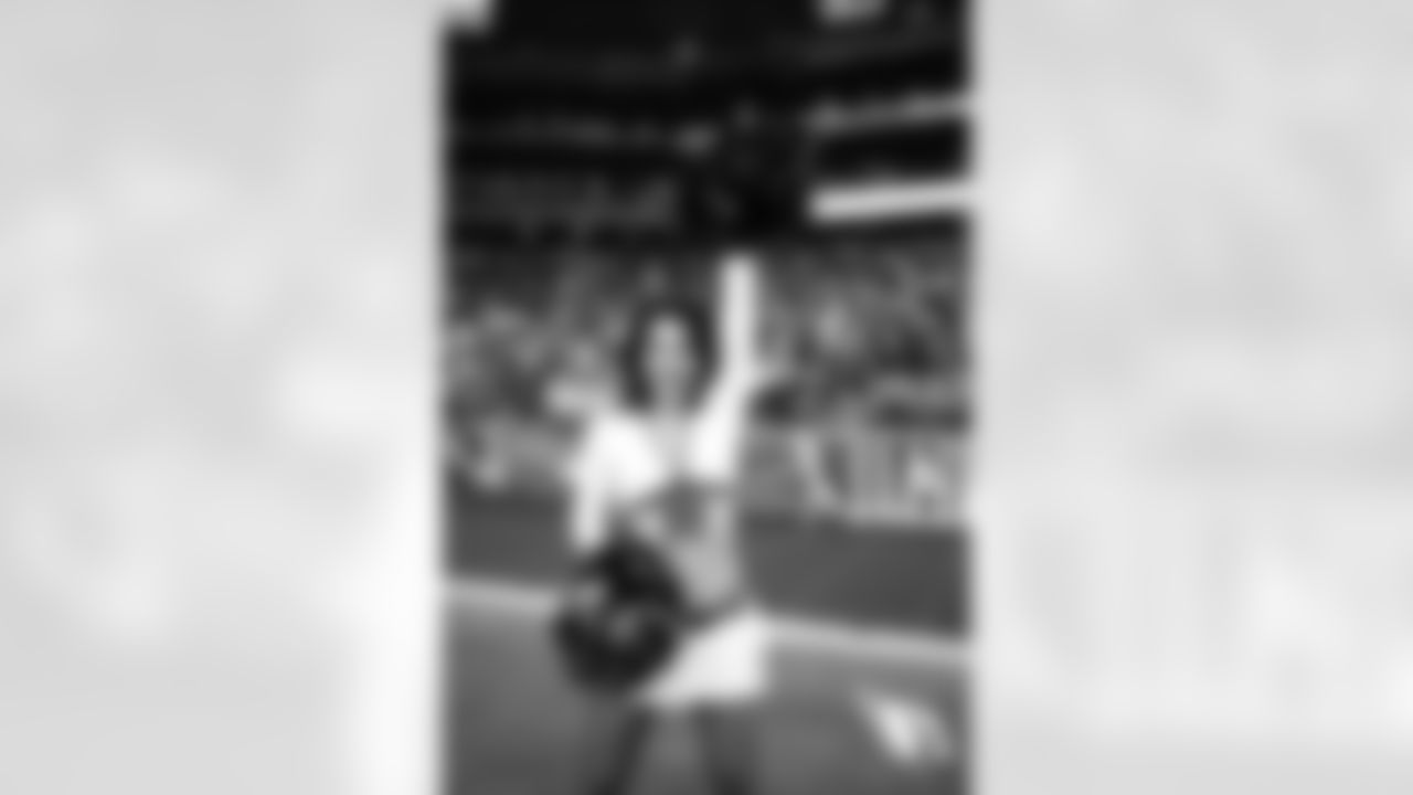 cheerleaders vs ravens_00102