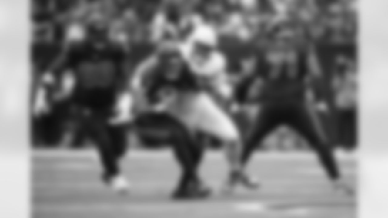 Arizona Cardinals defensive tackle Leki Fotu (95) during the Week 11 regular season game between the Arizona Cardinals and the Houston Texans on Sunday, Nov 19, 2023 in Houston, TX.
