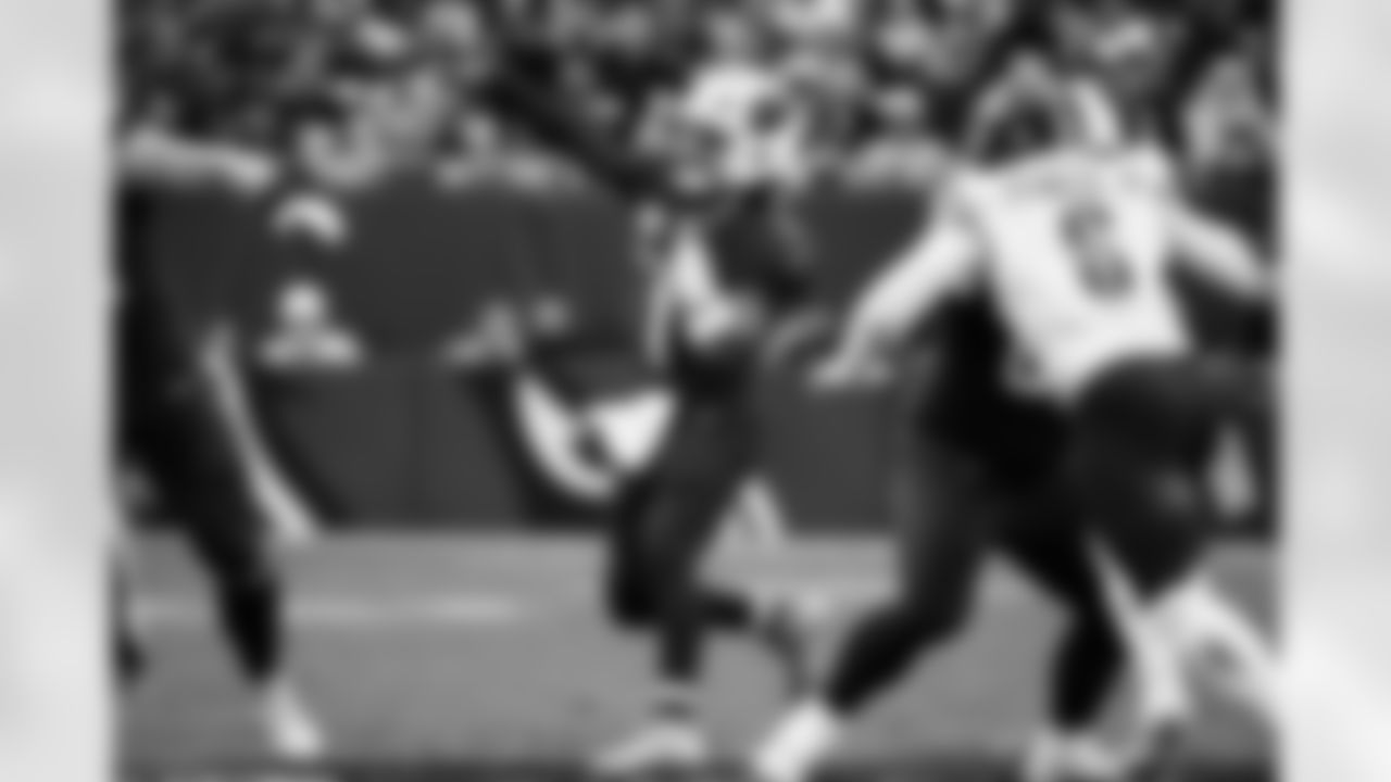 Arizona Cardinals quarterback Kyler Murray (1) during the Week 4 regular season game between the Arizona Cardinals and the Washington Commanders on Sunday, Sep 29, 2024 at State Farm Stadium.