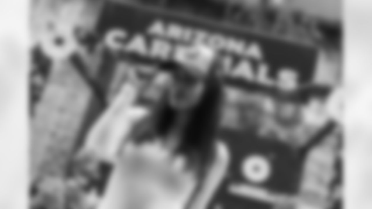NFL2025_1012_130407-0137_DAR
