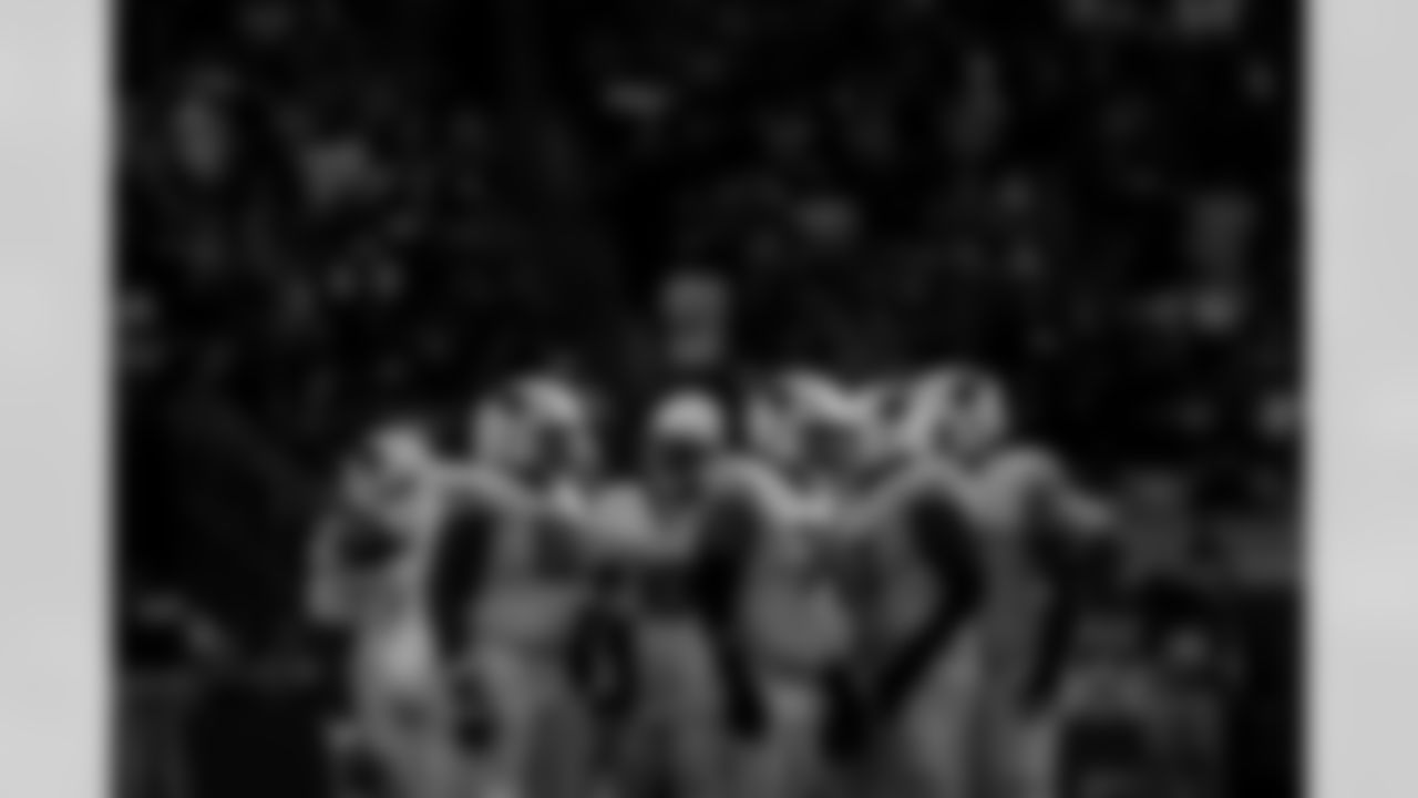 Arizona Cardinals offensive lineman Kelvin Beachum (68) and Arizona Cardinals offensive lineman Isaiah Adams (74) during the Week 16 regular season game between the Arizona Cardinals and the Atlanta Falcons on Sunday, Dec. 21, 2025 at State Farm Stadium.