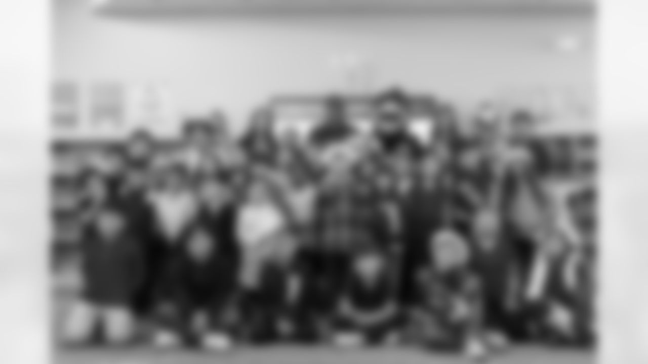 The Arizona Cardinals host a Milk and Cookies at Frank Elementary School presented by SRP and Albertsons-Safeway on Wednesday, Dec. 17, 2025 in Tempe, AZ.