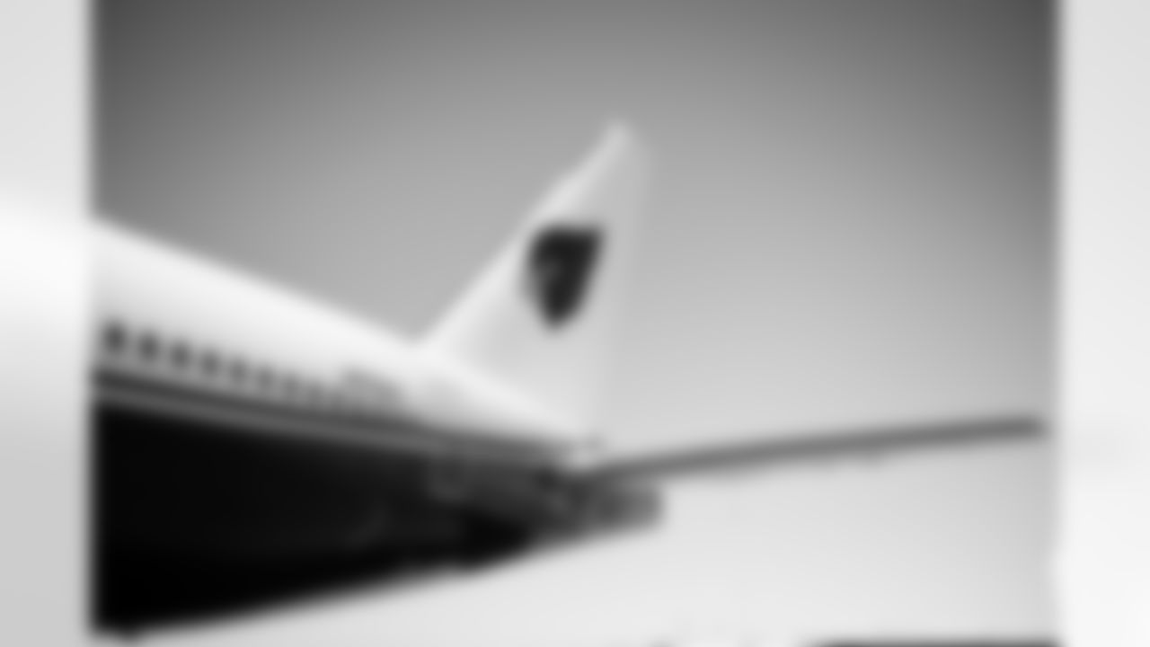 Plane travels to Seattle before the Week 10 regular season game against the Seattle Seahawks on Saturday, Nov. 8, 2025 in Phoenix, AZ.