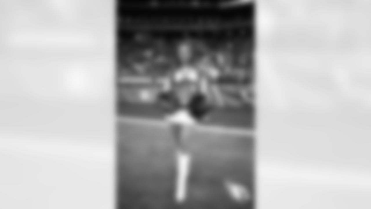 cheerleaders vs ravens_00045