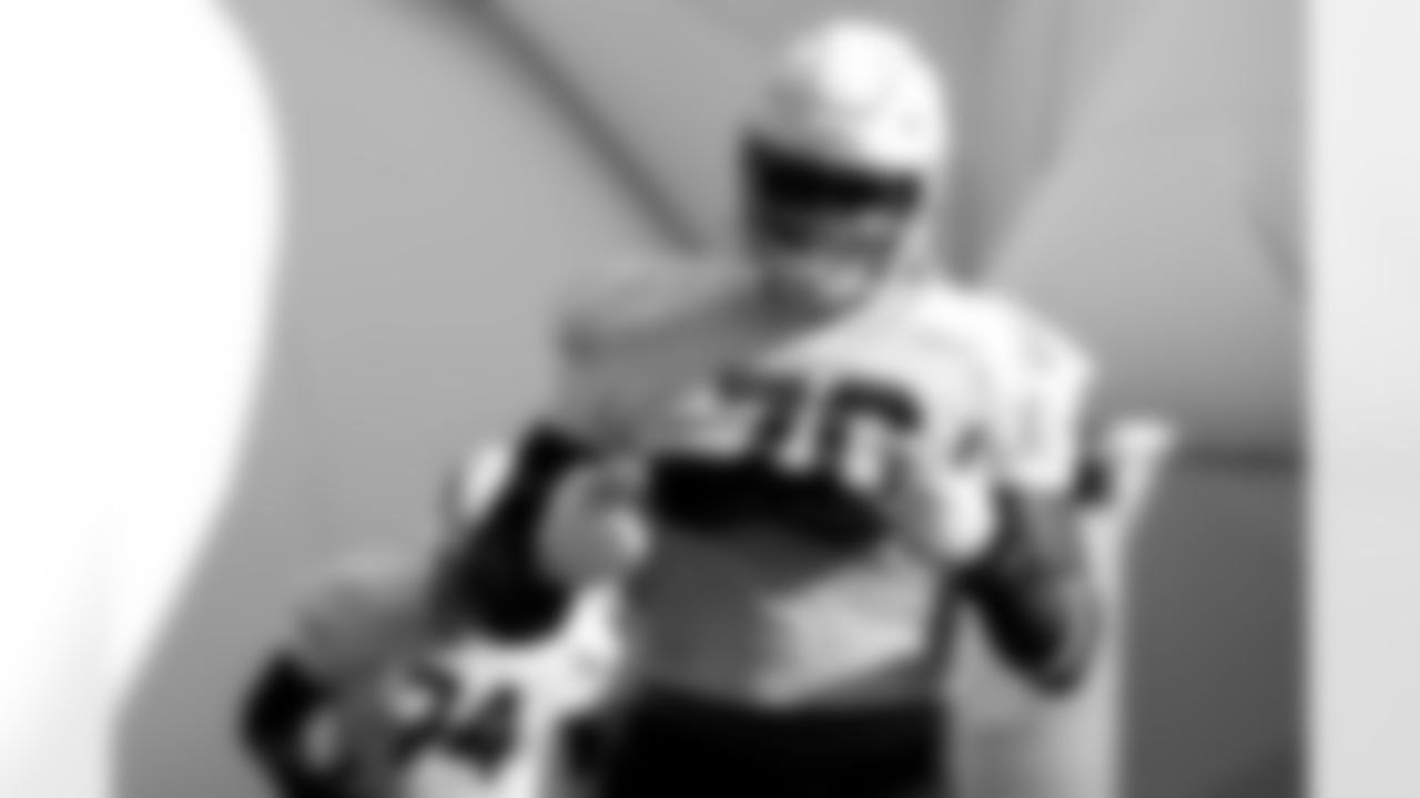 Arizona Cardinals offensive lineman Paris Johnson Jr. (70) during practice at the Dignity Health Training Facility on Wednesday, Nov. 26, 2025 in Tempe, AZ.