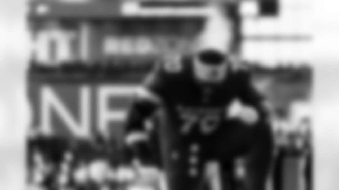 Arizona Cardinals offensive lineman Paris Johnson Jr. (70) during the Week 14 regular season game between the Arizona Cardinals and the Los Angeles Rams on Sunday, Dec. 7, 2025 at State Farm Stadium.