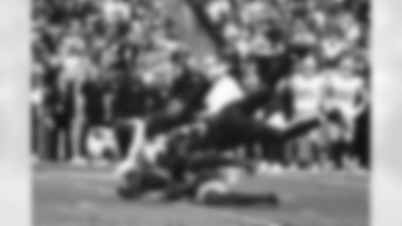 during the Week 18 regular season game between the Arizona Cardinals and the San Francisco 49ers on Sunday, Jan 5, 2025 at State Farm Stadium.