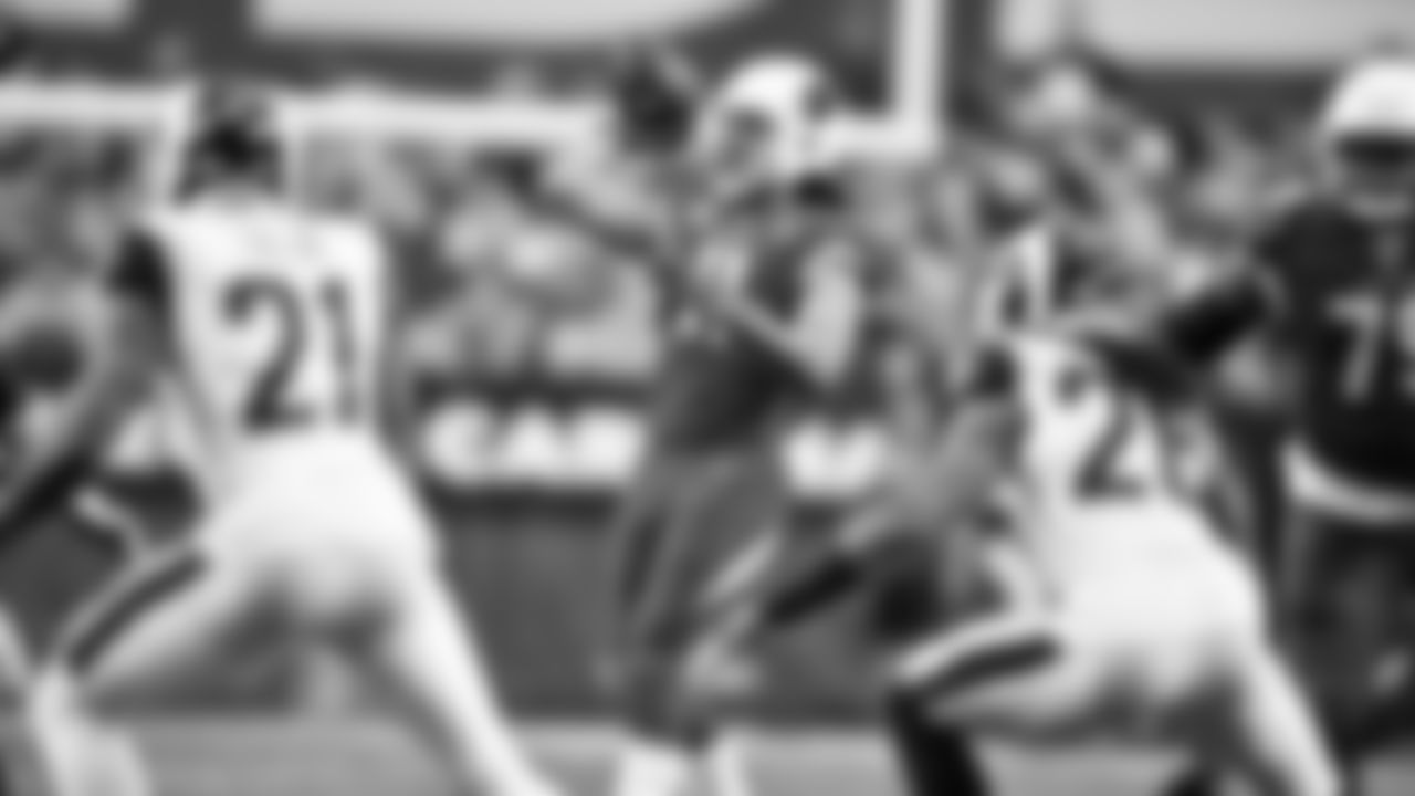 Larry Fitzgerald throws his lone NFL touchdown pass, against the Rams in 2018.