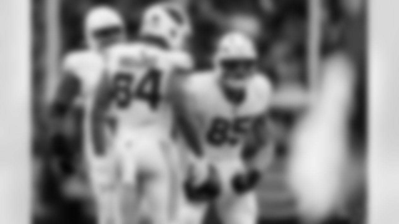 Arizona Cardinals tight end Trey McBride (85) and Arizona Cardinals tight end Elijah Higgins (84) during the Week 15 regular season game between the Arizona Cardinals and the Houston Texans on Sunday, Dec. 14, 2025 in Houston, TX.