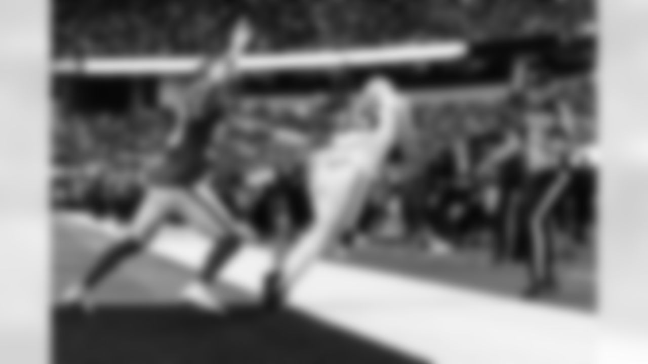 Arizona Cardinals tight end Josiah Deguara (45) during the Week 18 regular season game between the Arizona Cardinals and the Los Angeles Rams on Sunday, Jan. 4, 2026 in Los Angeles, CA.