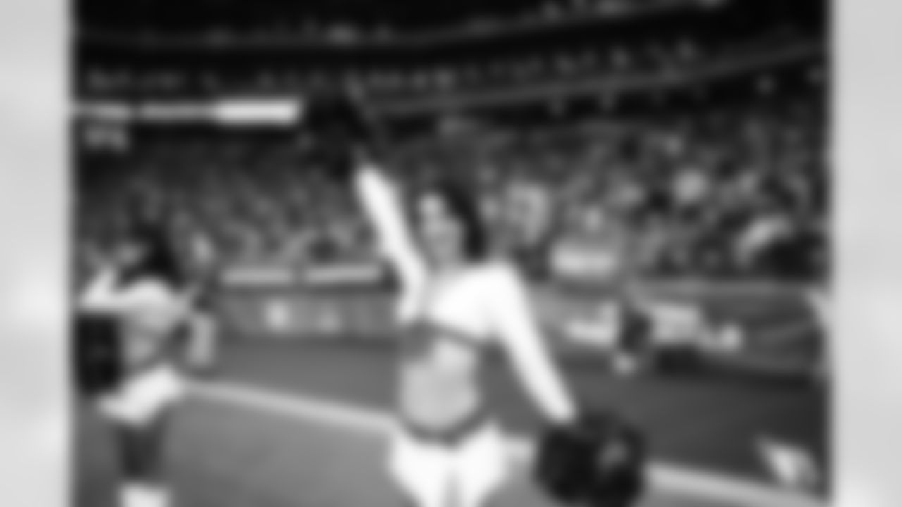 cheerleaders vs ravens_00136