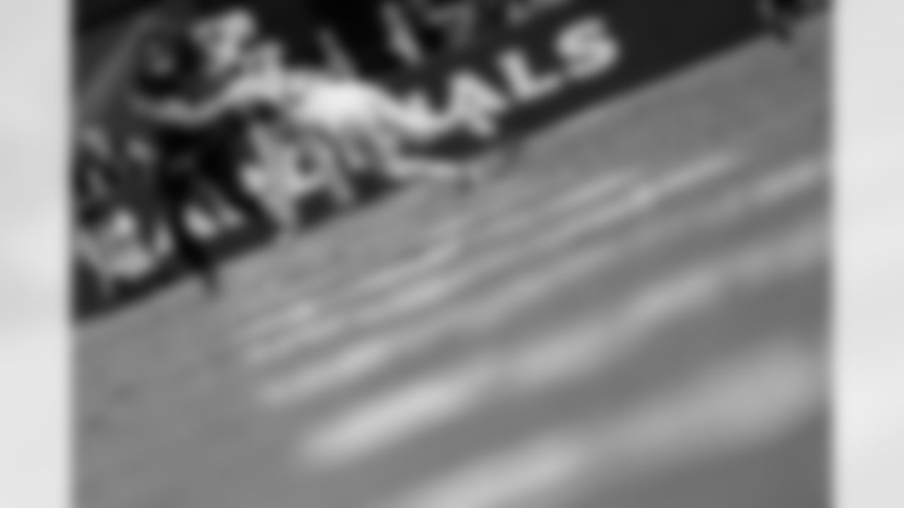 Arizona Cardinals tight end Trey McBride (85) during the Week 5 regular season game between the Arizona Cardinals and the Tennessee Titans on Sunday, Oct. 5, 2025 at State Farm Stadium.