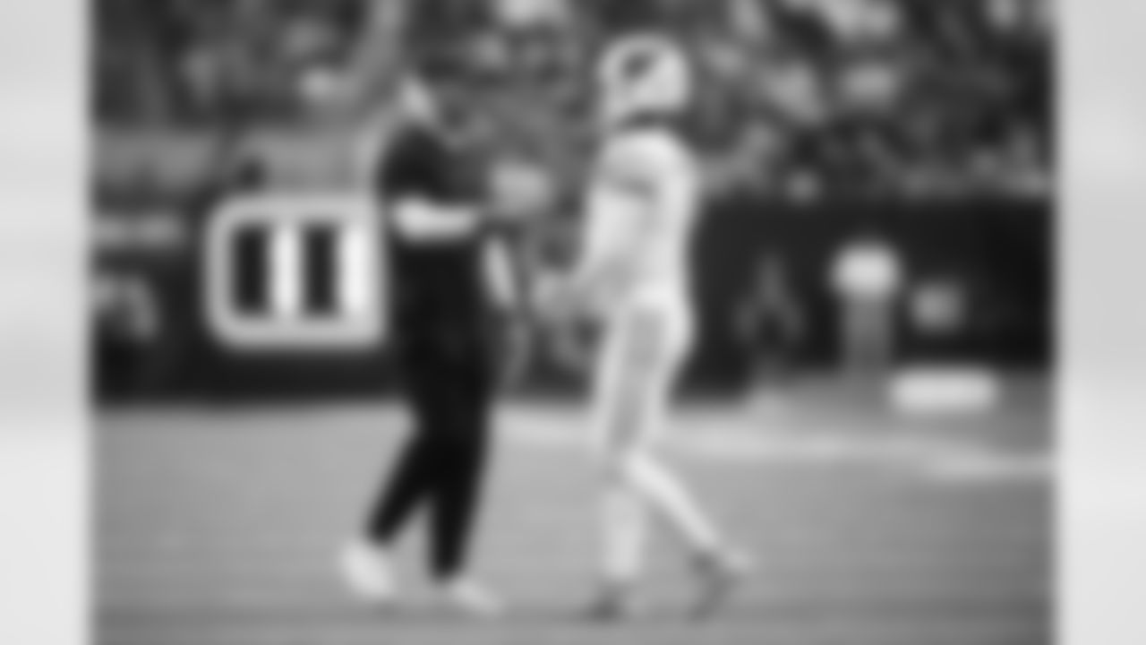 Arizona Cardinals Head Coach Jonathan Gannon and Arizona Cardinals quarterback Kyler Murray (1) during the Week 11 regular season game between the Arizona Cardinals and the Houston Texans on Sunday, Nov 19, 2023 in Houston, TX.