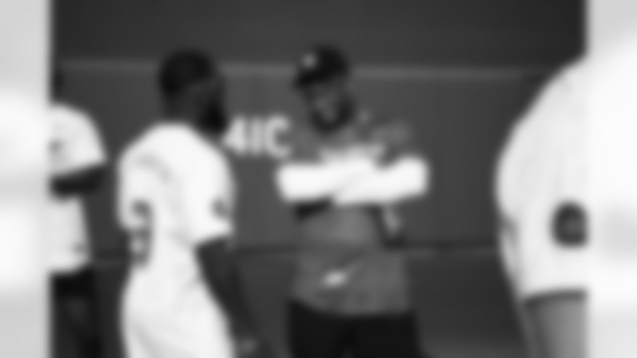 Arizona Cardinals quarterback Kyler Murray (1) hosts his inaugural Kyler Murray Foundation Charity Celebrity Softball Game at Salt River Fields at Talking Stick on Saturday, May 17, 2025 in Scottsdale, AZ.