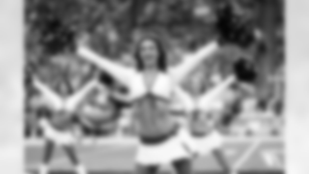 cheerleaders vs ravens_00063