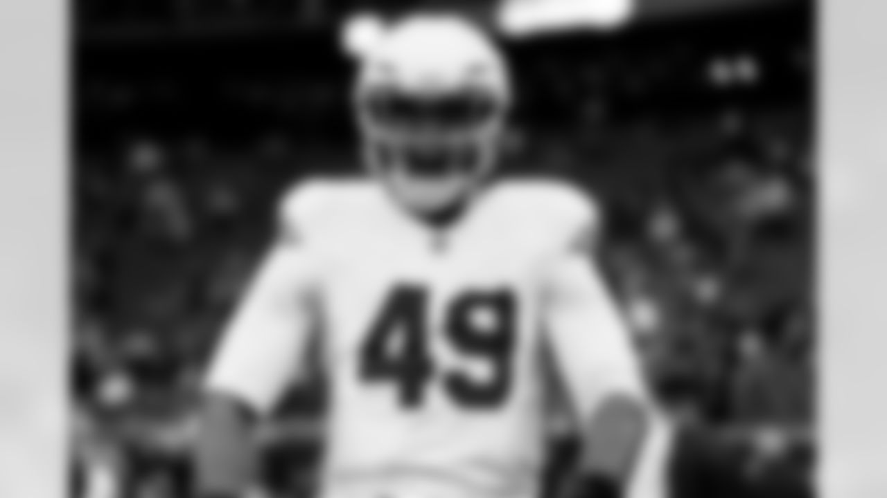 Arizona Cardinals tight end Pharaoh Brown (49) during the Week 15 regular season game between the Arizona Cardinals and the Houston Texans on Sunday, Dec. 14, 2025 in Houston, TX.