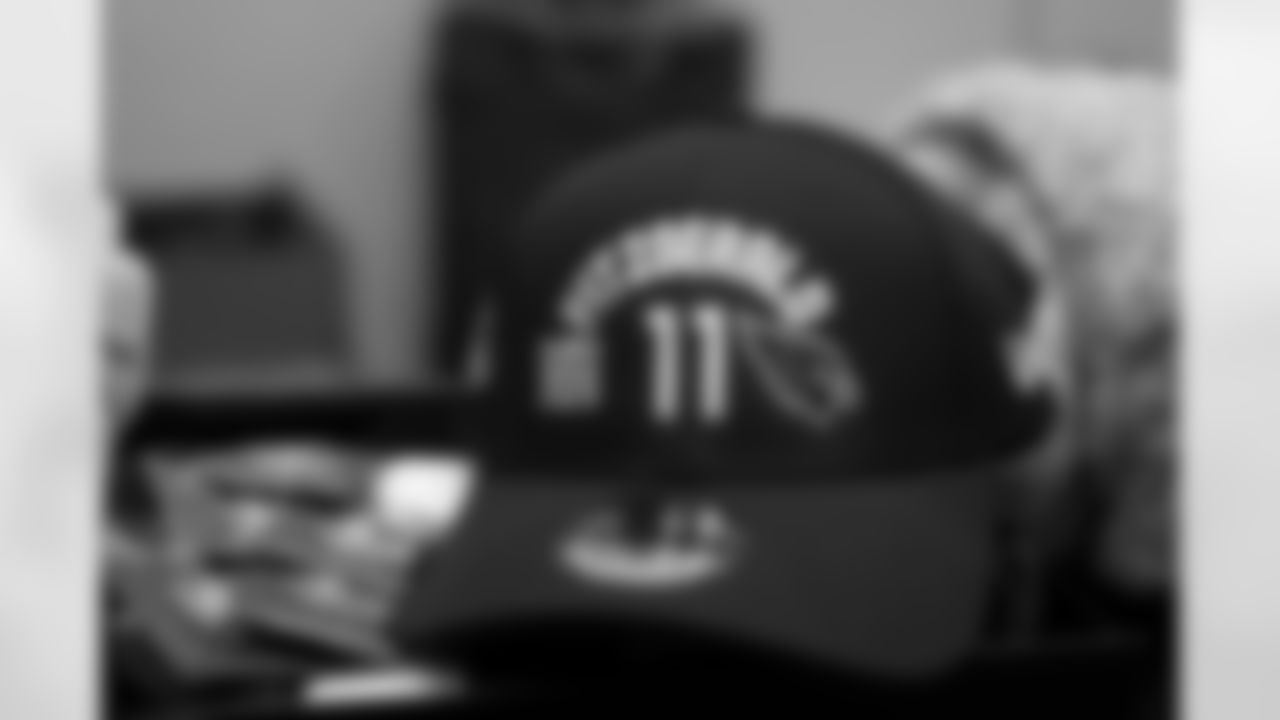 Former Arizona Cardinals wide receiver Larry Fitzgerald gets fitted for his bust, jacket and ring during the Pro Football Hall of Fame Sizing Saturday on Saturday, Feb. 7, 2026 in San Francisco, CA.