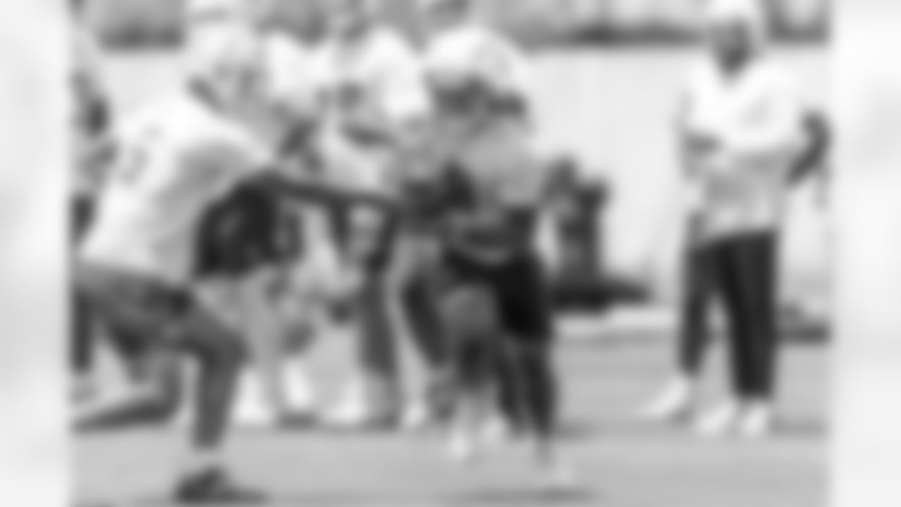 Los Angeles Chargers players participate in Phase 3 of the offseason program on Tuesday, May 27, 2025 at The Bolt in El Segundo, CA.